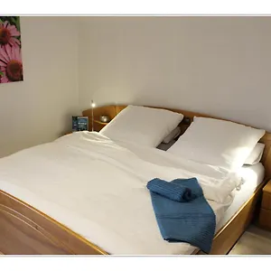 Ferienwohnung Am Schlehbach Offingen